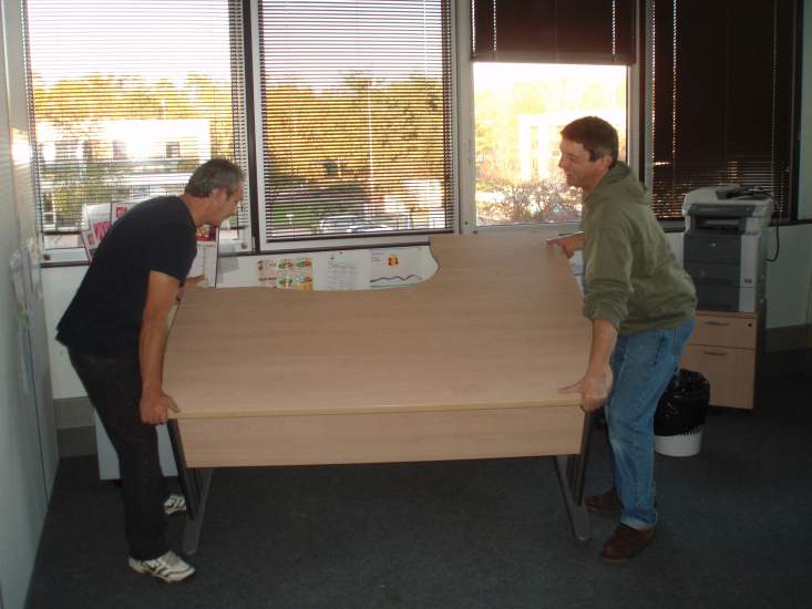 livraison de mobilier de bureau 