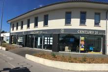 agence century 21 à Mérignac aménagée par la galerie du bureau